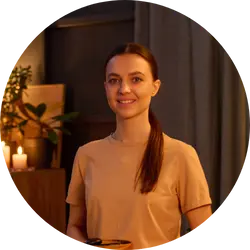 Masseuse about Calendall