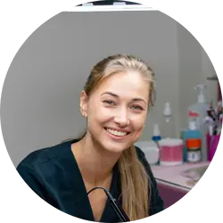 Nail bar owner feedback Calendall